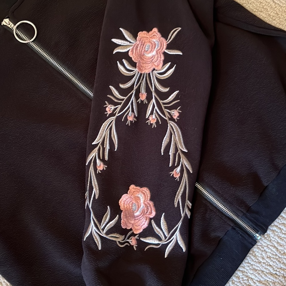SHEIN Embroidered Sleeve Zip Up Bomber Jacket - Picture 3 of 4